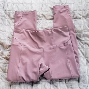 Apana Capri Leggings